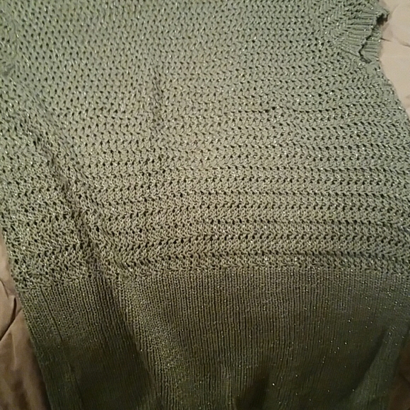Sweater - Picture 4 of 5